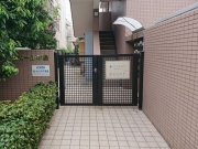 ラポール中島 エントランス